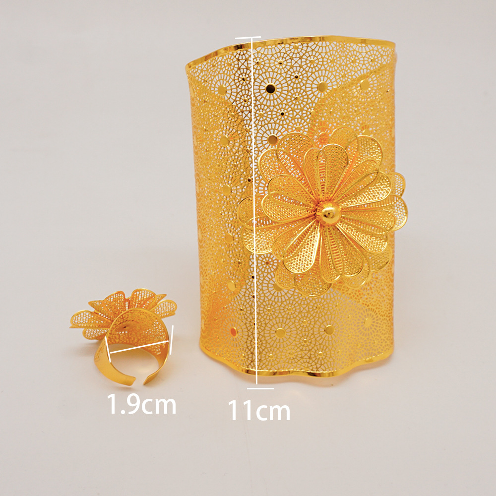 Computer Precision Cutting Ladies' Banquet Large Bracelet Ring Set