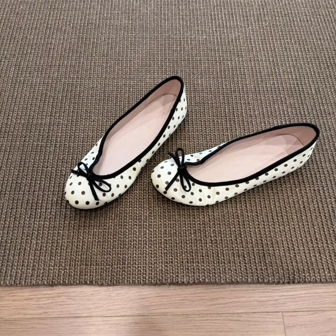 Polka-Dot Bowtie Flat Shoes For Women