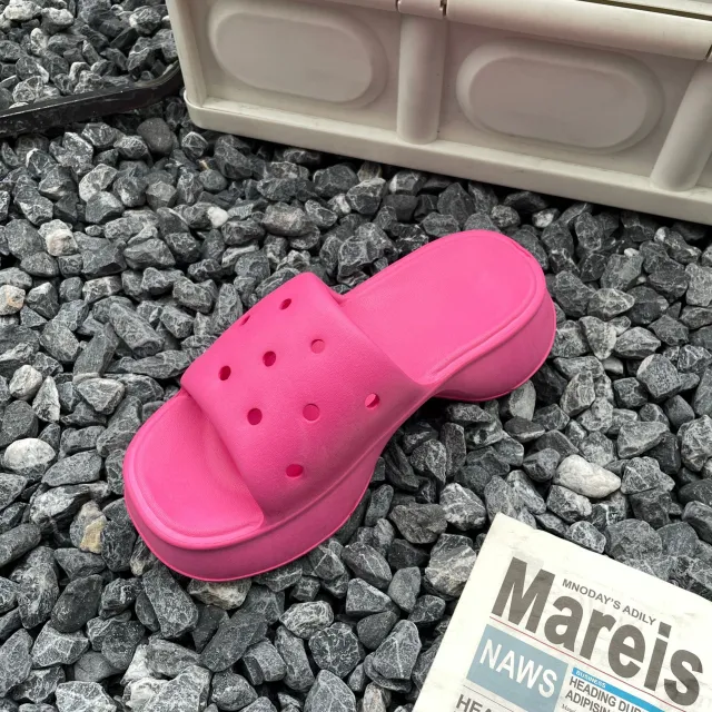 Women's Summer Round Toe Home Thick soled Slippers Red - Shop at LoveMi