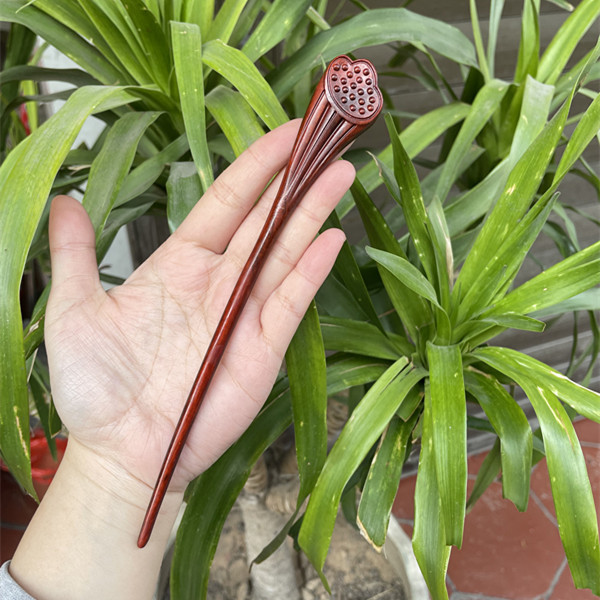 Ebony Antique Carved Hairpin 36