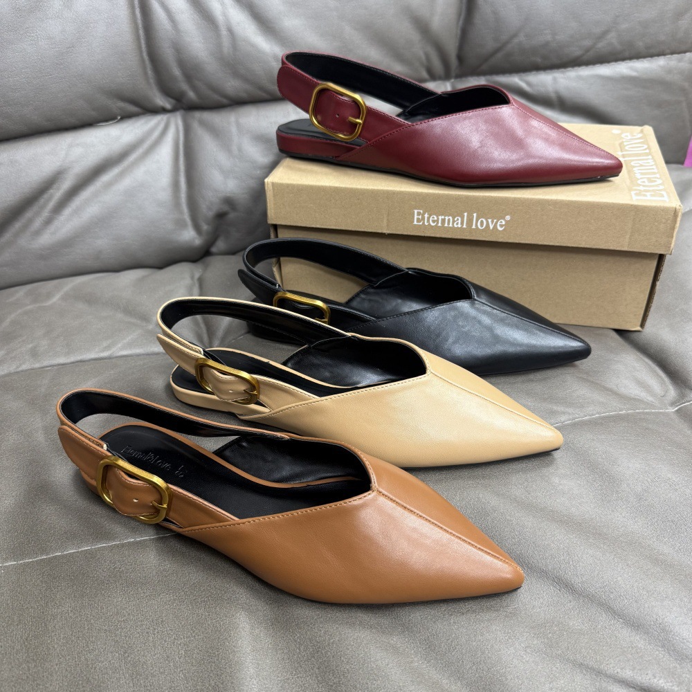 Flat Fashionable Leather Womens Pumps