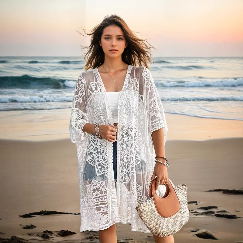 كارديغان نسائي شفاف بنقشة دانتيل مطرزة قابلة للذوبان في الماء