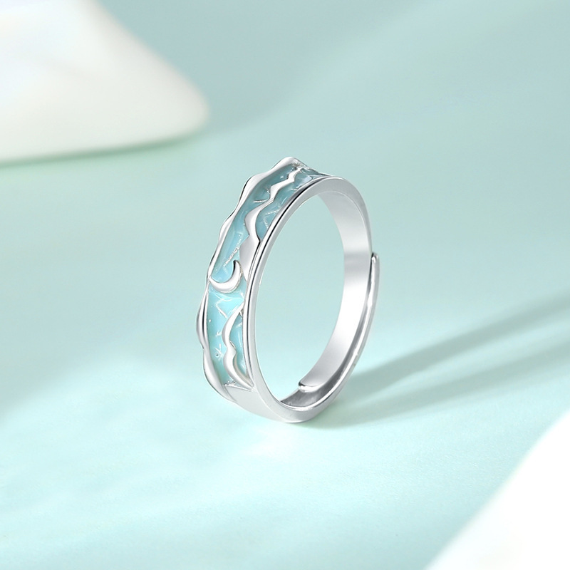 New Jiangnan Misty Rain Ring In Traditional Chinese Style With Blue-and-White Porcelain Pattern - Image 4