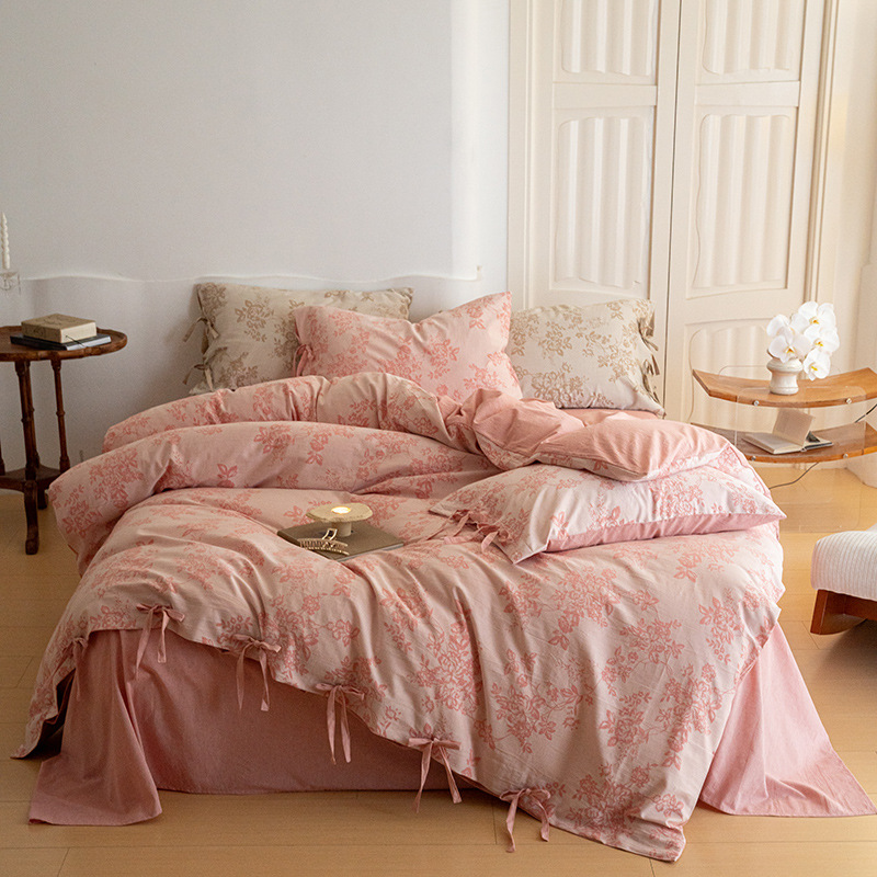Jacquard Cotton Four-Piece Bedding Set, picture 7 of 8