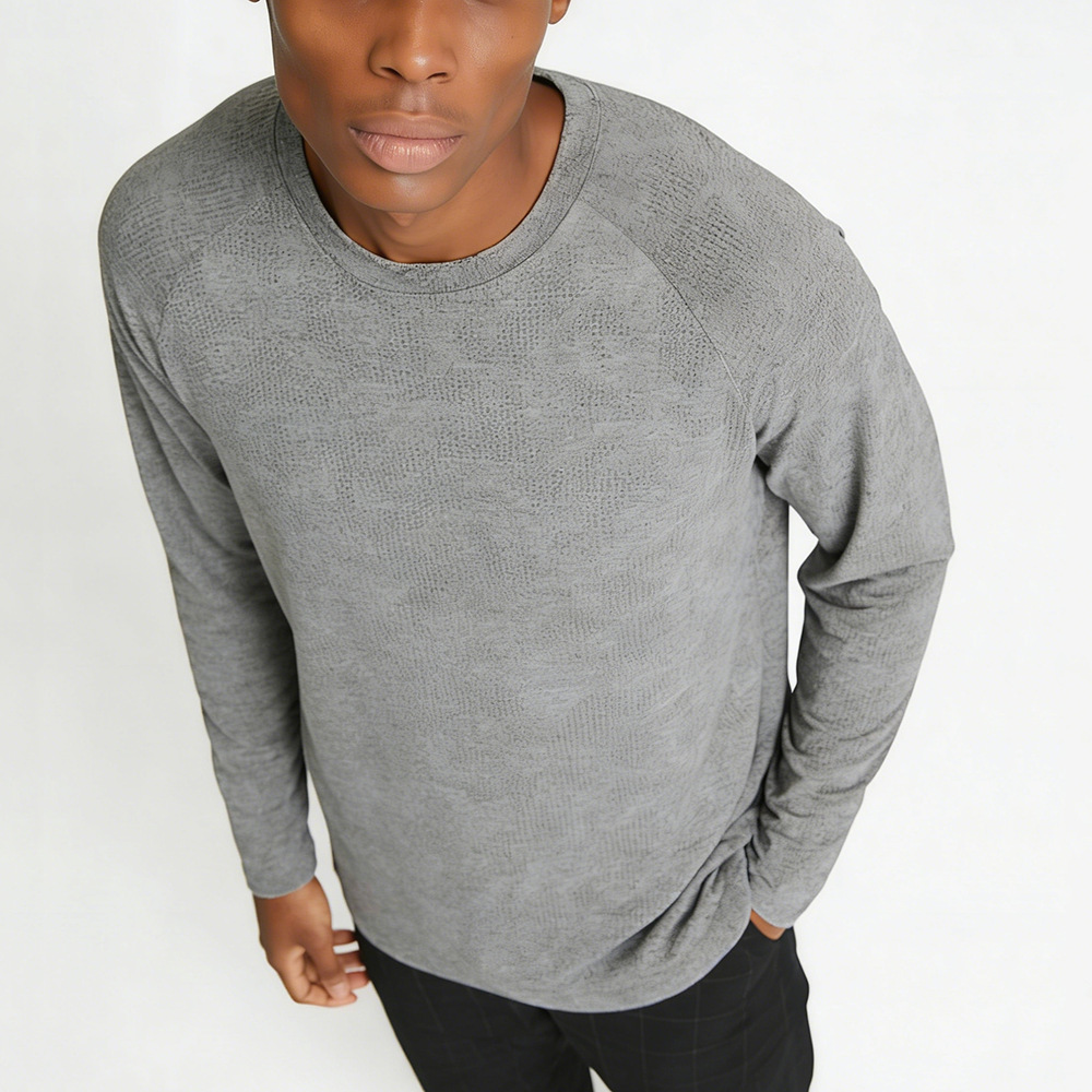 Men's Jacquard Raglan Long-Sleeve Sports Top - gray neckline and shoulder texture detail