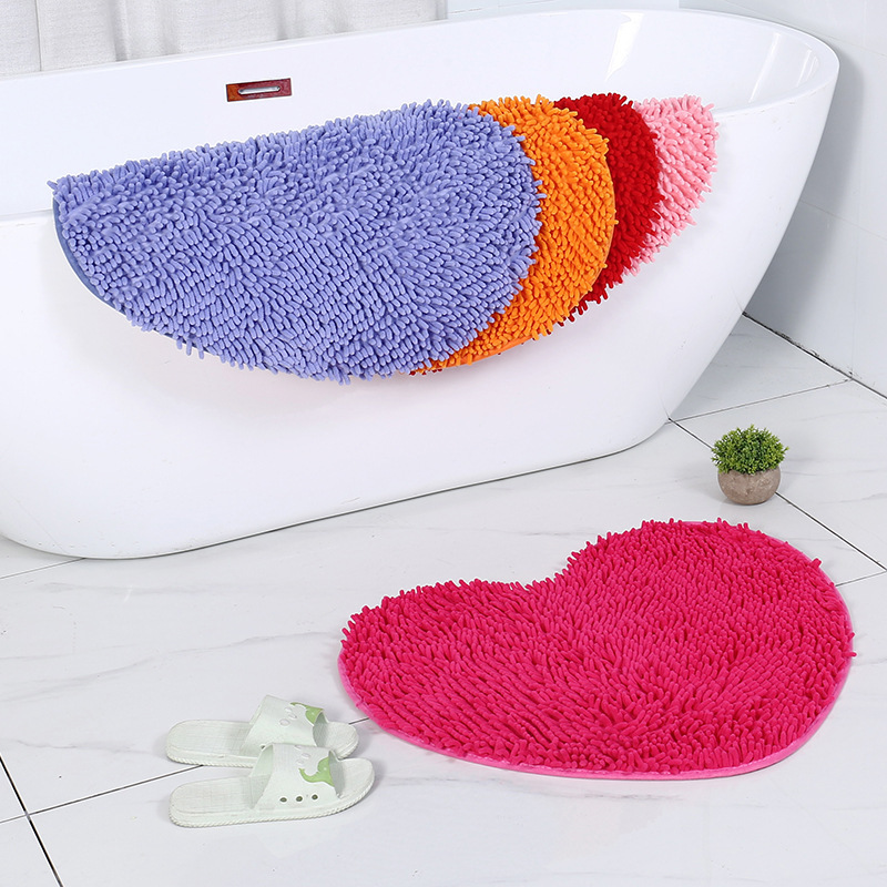 Chenille Bathroom Bath Mat With Water-absorbing And Non-slip Properties