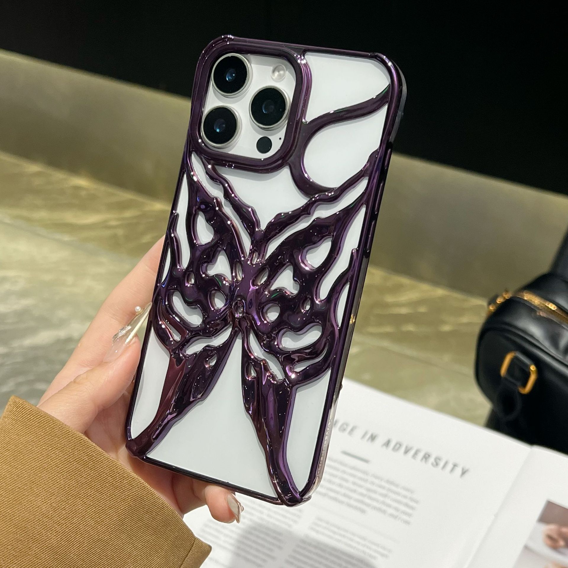Electroplating Bright Surface Hollow Butterfly Suitable For 16pro - Image 6