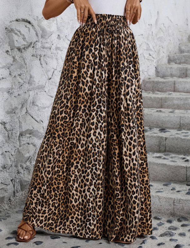 Pantalones holgados de pierna ancha con estampado de leopardo y talle alto para mujer. 7a4abe67 Ace1 4e9d 8f5e 5adb9bd8fa48