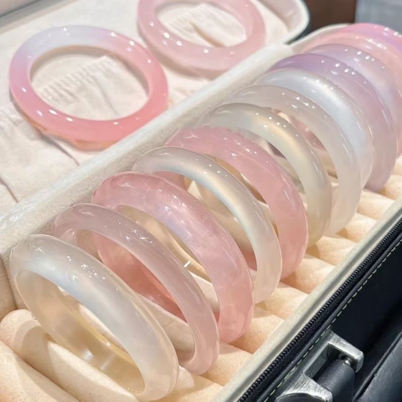 Ice-Translucent Lotus-Pink Quartzite Jade Round-Bar Noble Consort Jade Bracelet