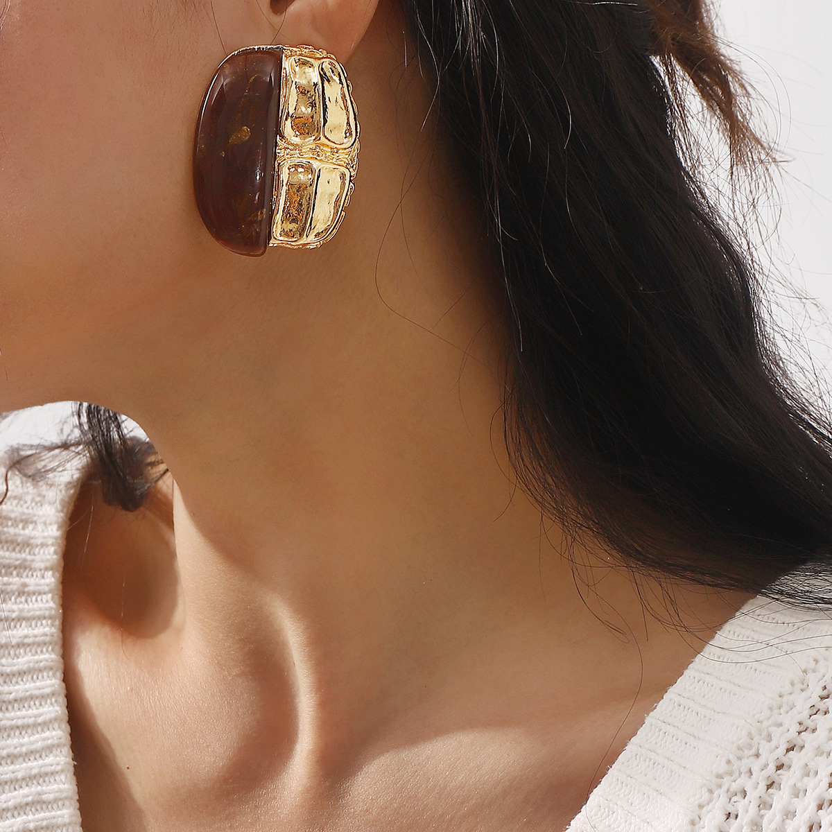 Retro Fashion Resin Alloy Stitching Women's Earrings