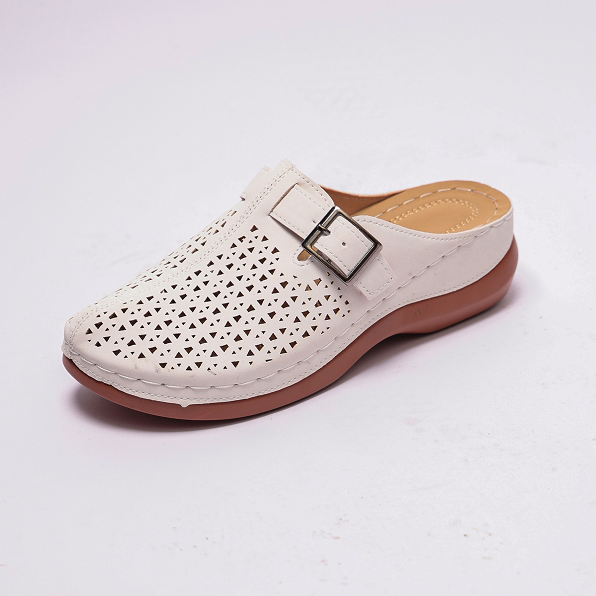 https://cf.cjdropshipping.com/quick/product/7a8b93c6-a0b0-48c4-ab2a-d44978ca0cab.jpg