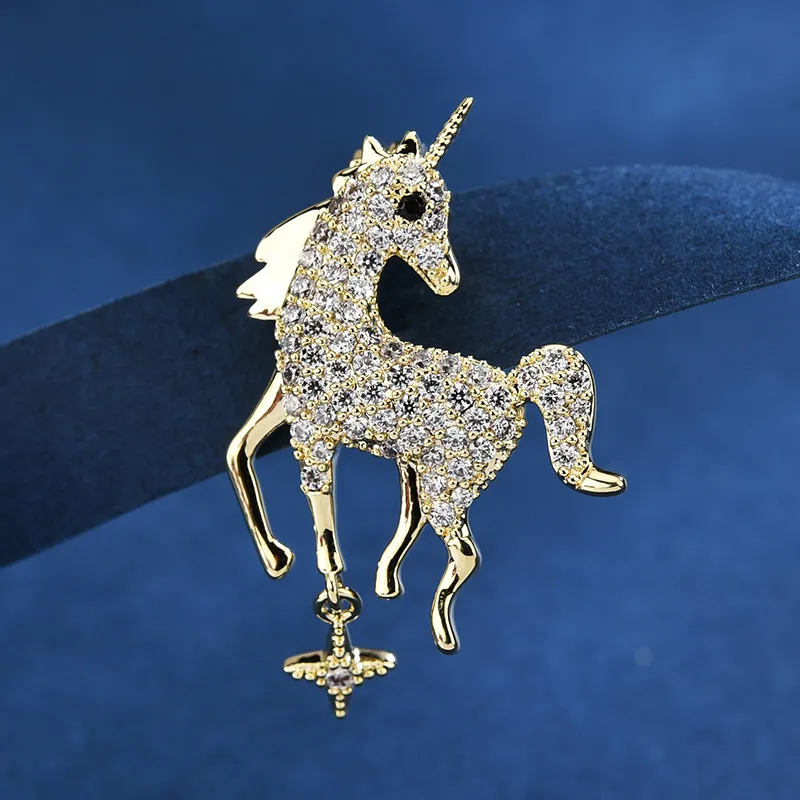 Fashion Korean Brooch Women's High-grade Zircon Animal Compact Wardrobe Malfunction Proof Pin - Gold