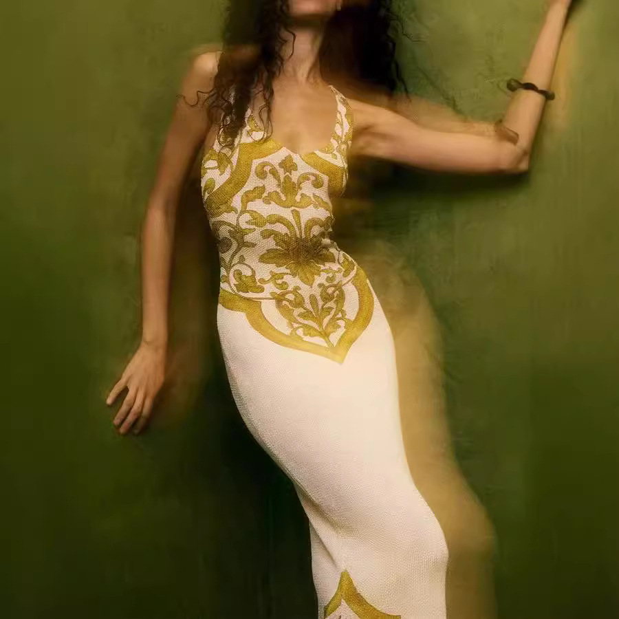 European And American New Flower Printed V-neck Sling Dress Exotic Bohemian Vacation Style Long