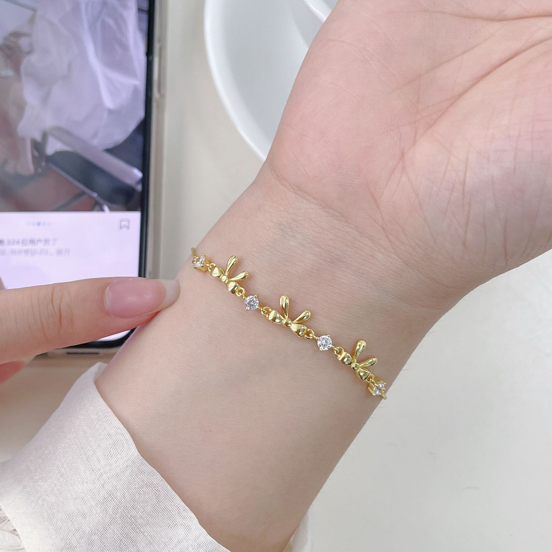 Stylish Bow-Knot Sparkling Zircon Hand Jewelry S925 Sterling Silver Bracelet