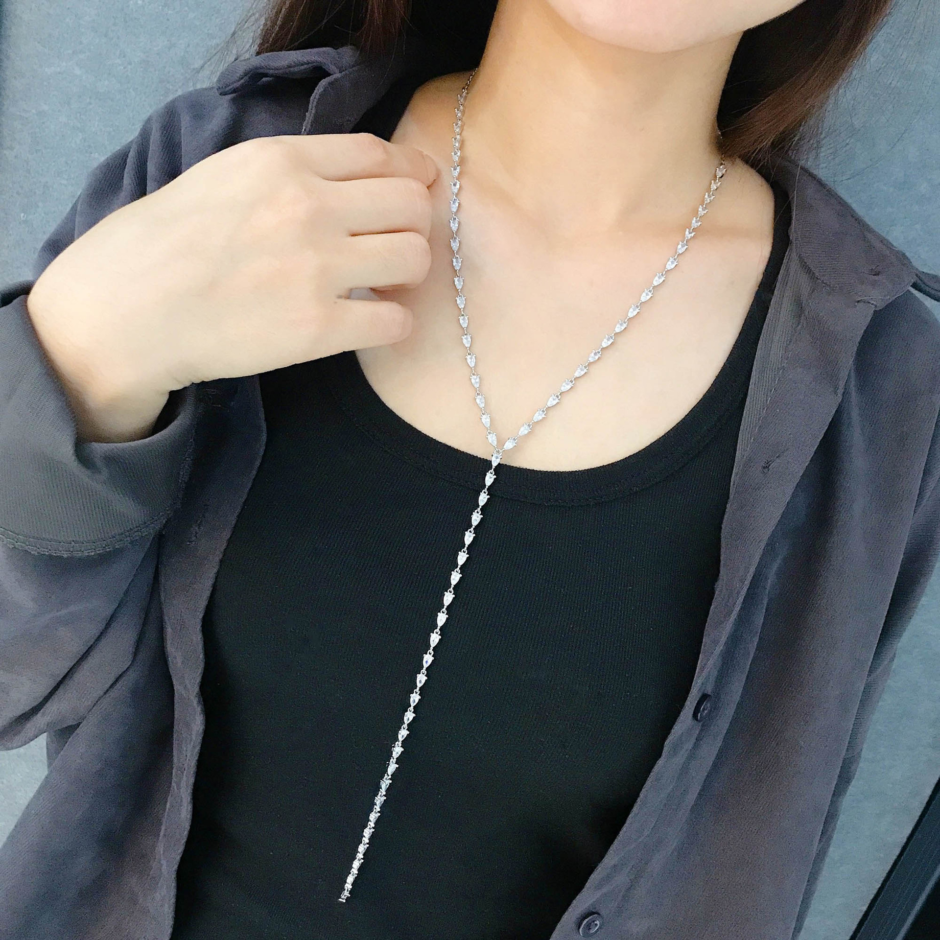 Heavy Industry Design Long Water Drop Pear-shaped Necklace For Women