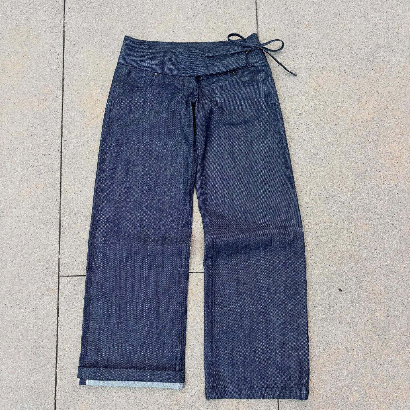 https://cf.cjdropshipping.com/quick/product/7ae226c2-7cb6-4191-aa50-95b48f3d29c0.jpg