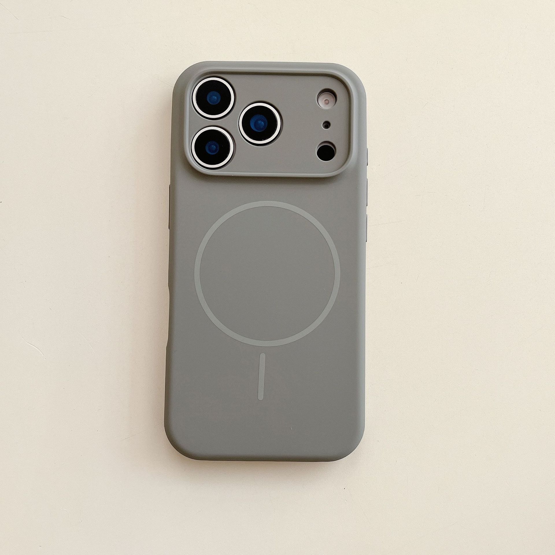 Full-coverage Precision-cut Silicone Magnetic-button Phone Case