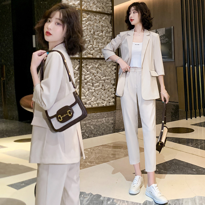 https://cf.cjdropshipping.com/quick/product/7afcac2c-9a3a-4e8c-8380-ecee569da40a.jpg