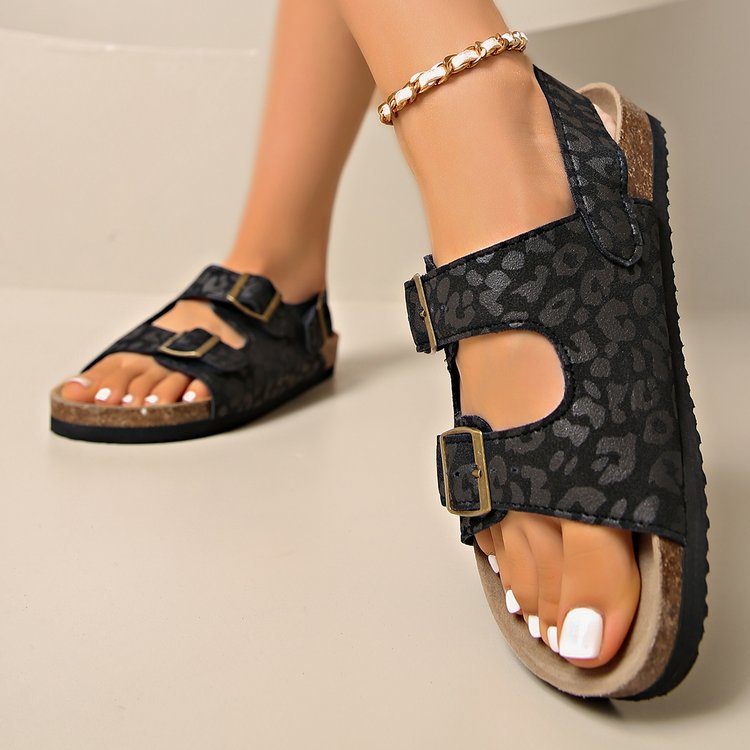 Soft-soled Flip-flops With A Belt Buckle Sandal