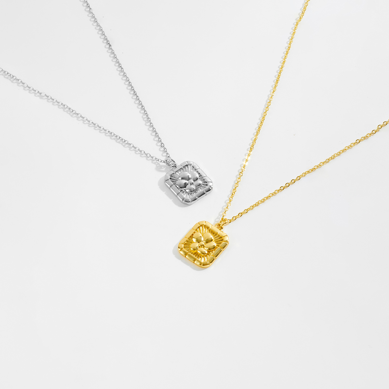 Women's Fashion Square Necklace Simple Graceful