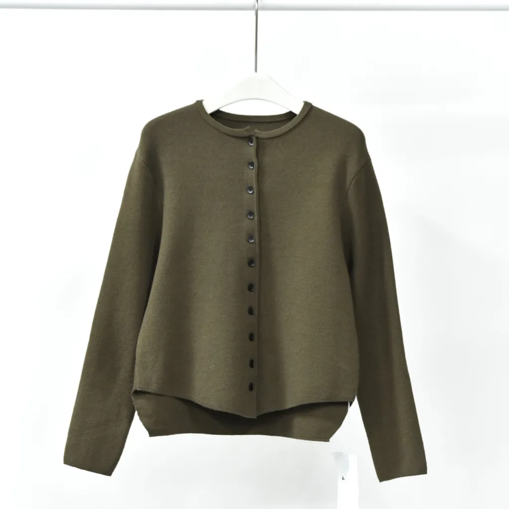 Women's Versatile Curved Hem Slimming Sweater - Army Green