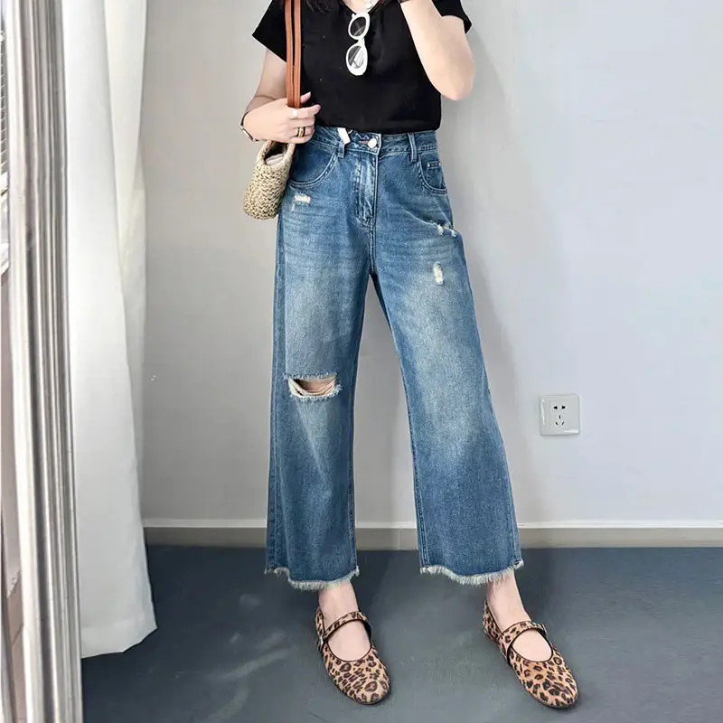 Comfortable Casual Washed Versatile Blue Capri-length Jeans