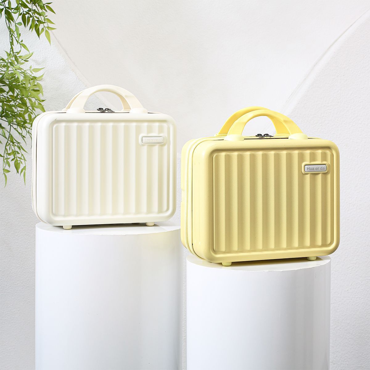 A Lightweight Compact Suitcase With Sleek Minimalist Design