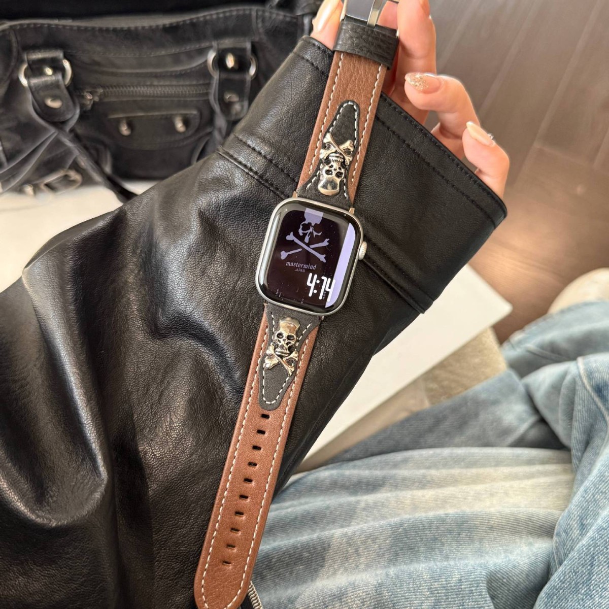 Metal Skull Decorative Leather Watch Wristband