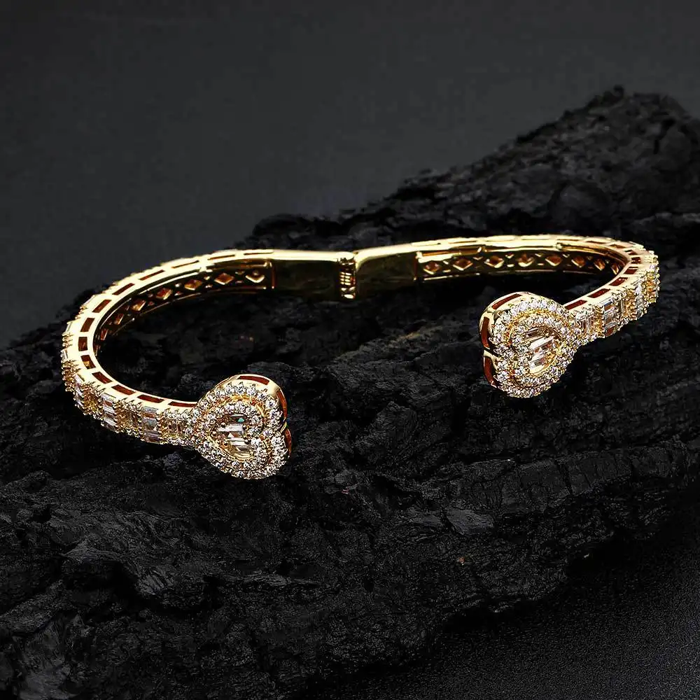 Men's And Women's Fashion Heart-shaped Zircon Bracelet