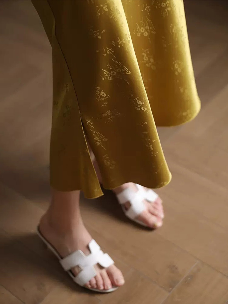 Women's Mid-length High Waist Figure Flattering Sheath Skirt