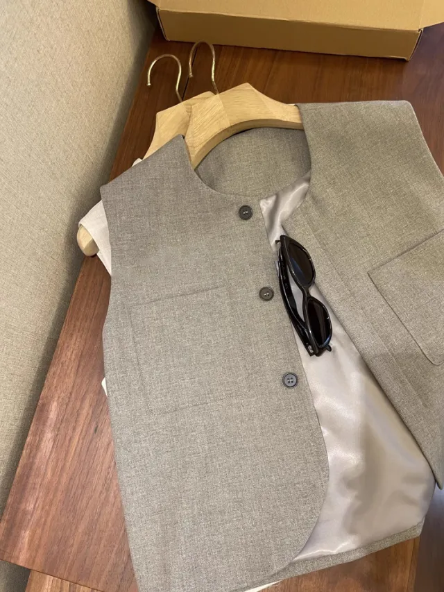 Loose Round Neck Sleeveless Suit Vest For Women Gray Melange - Shop at LoveMi