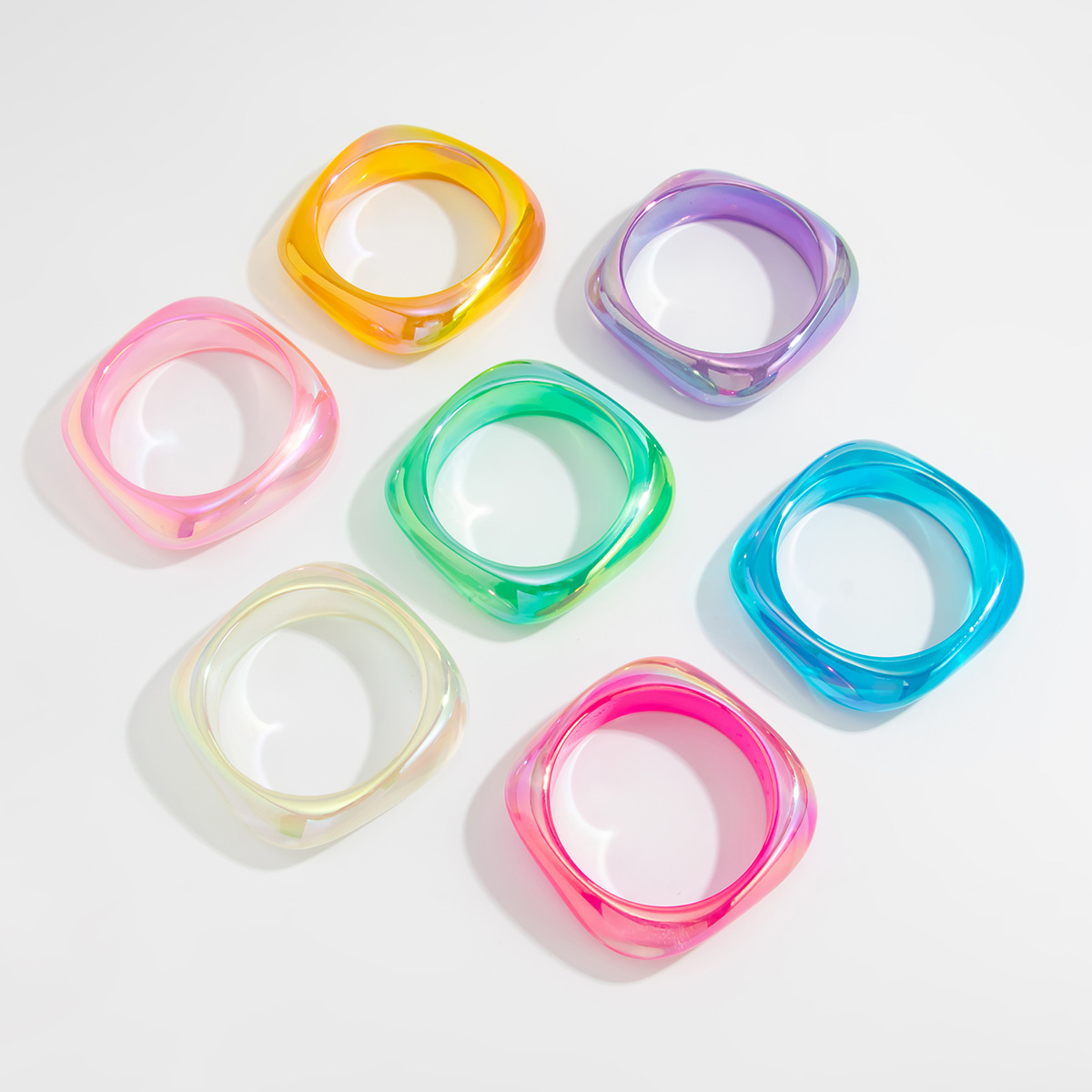 Personalized Iridescent Resin Bracelet With A Gradient Effect