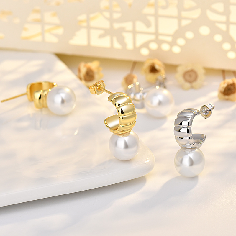 Female C-shaped S925 High-end Pearl Earrings