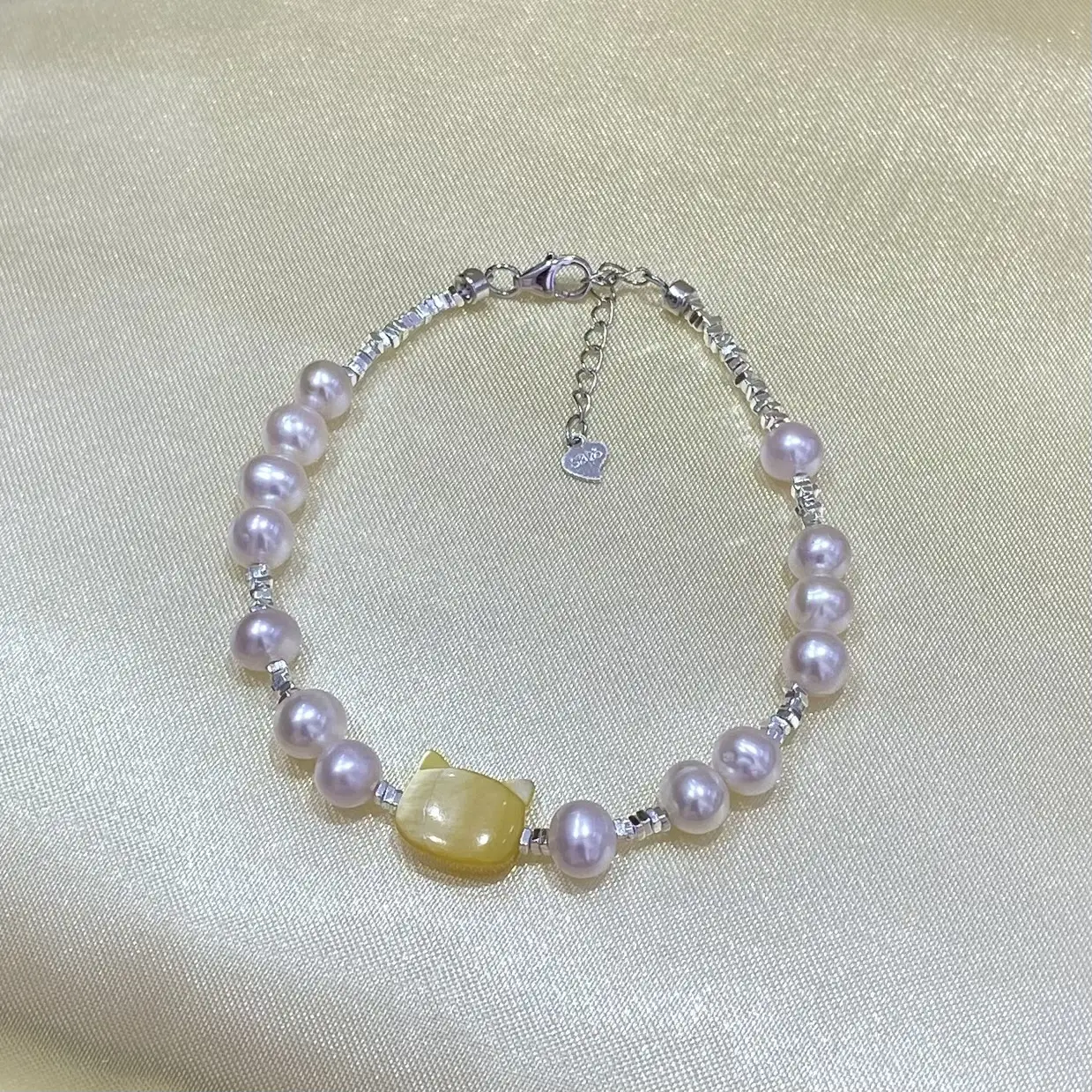 Cute Cat Freshwater Pearl Small Silver Bracelet