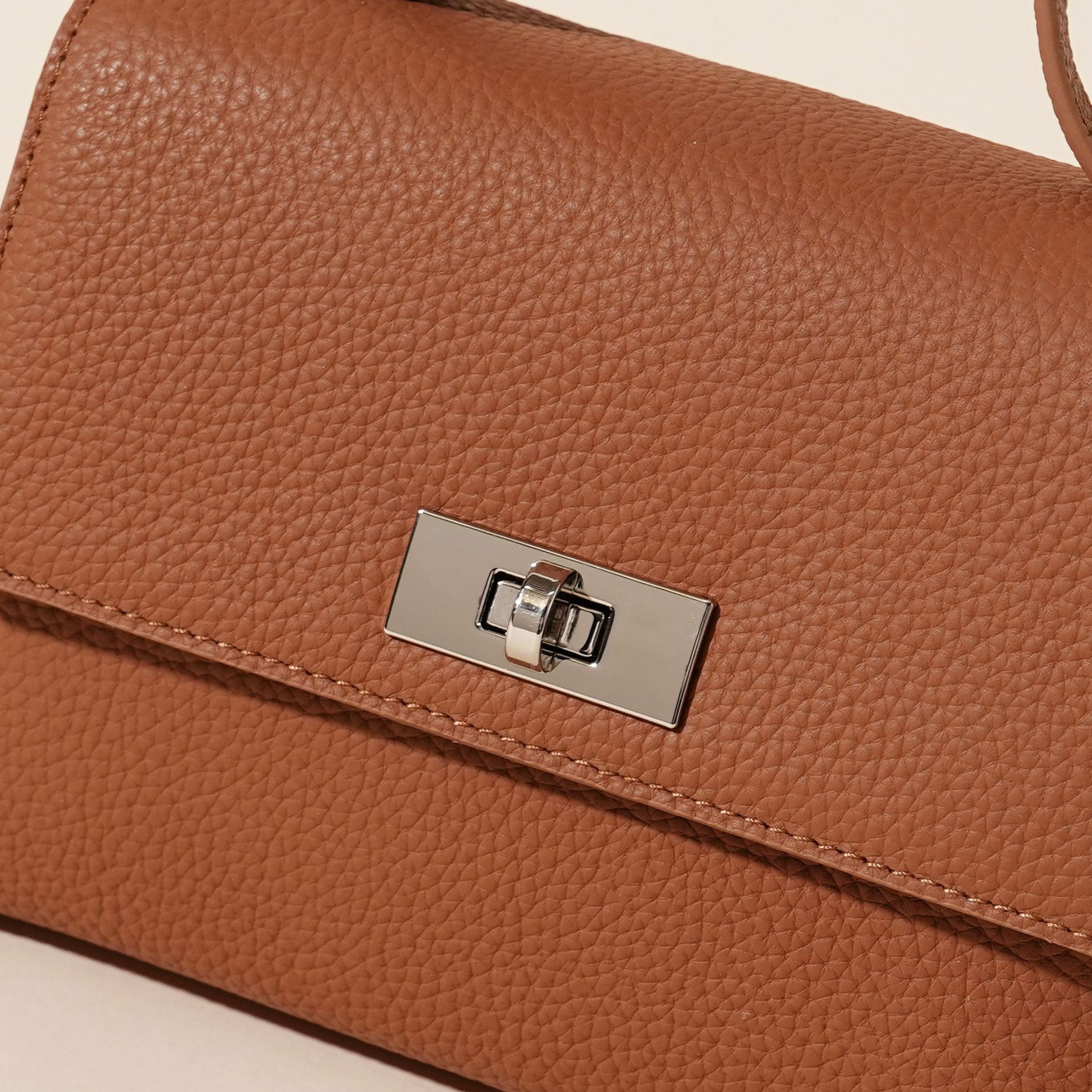 Buy Women's Clothing Online | Buy Trending Dresses for Women