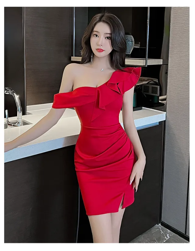 Banquet Irregular Oblique Shoulder Sexy Backless Dress Wine Red - Shop at LoveMi