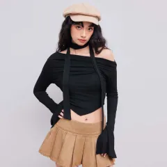 Sweet And Spicy Style Sexy T-shirt Autumn And Winter Off-shoulder Design Short Top - Black - View 1