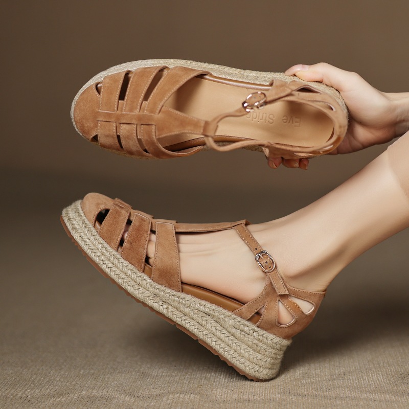 https://cf.cjdropshipping.com/quick/product/7ce20681-b60f-4994-9770-887729467d83.jpg
