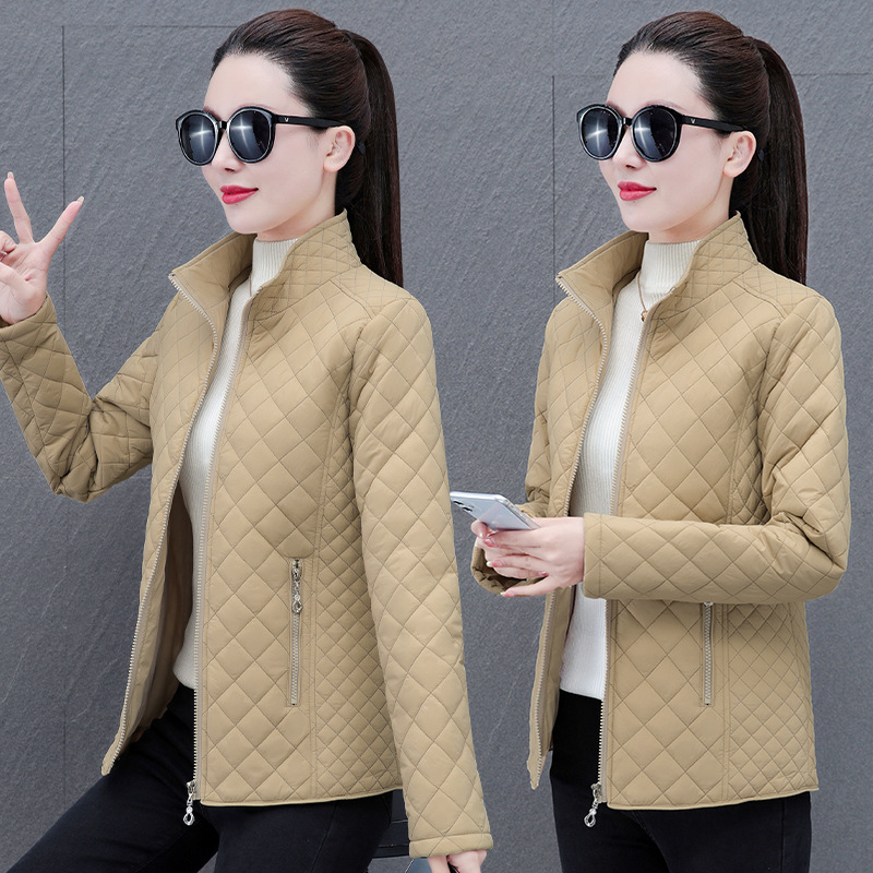 https://cf.cjdropshipping.com/quick/product/7ce3563b-6df7-4b89-b3b2-087f39a1f0a2.jpg