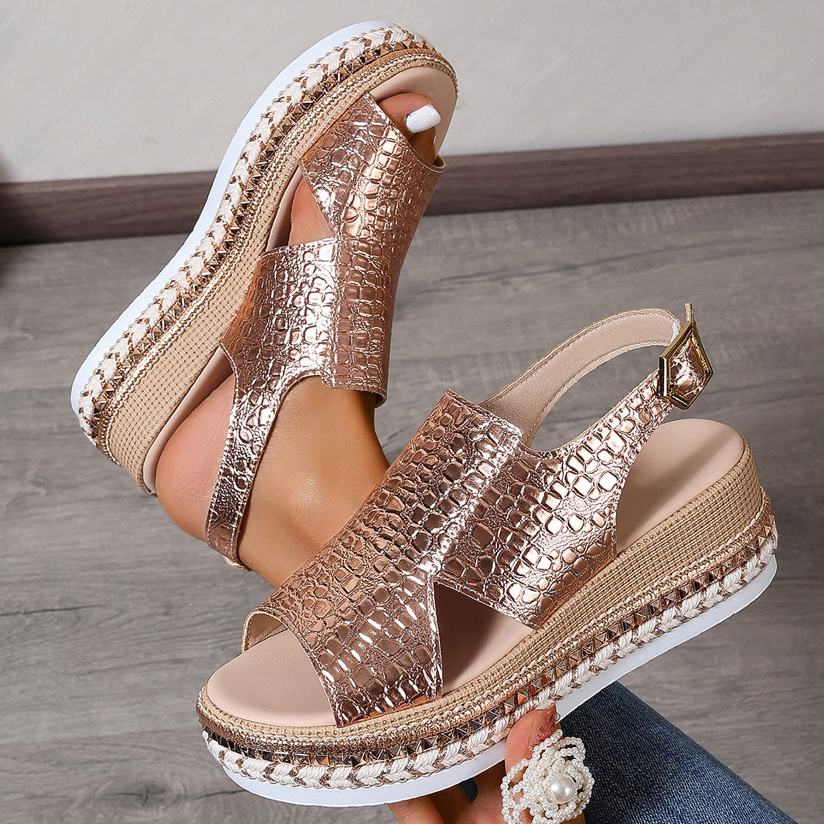 https://cf.cjdropshipping.com/quick/product/7ced43a7-c24f-4e05-9f4d-6f096e69e468.jpg