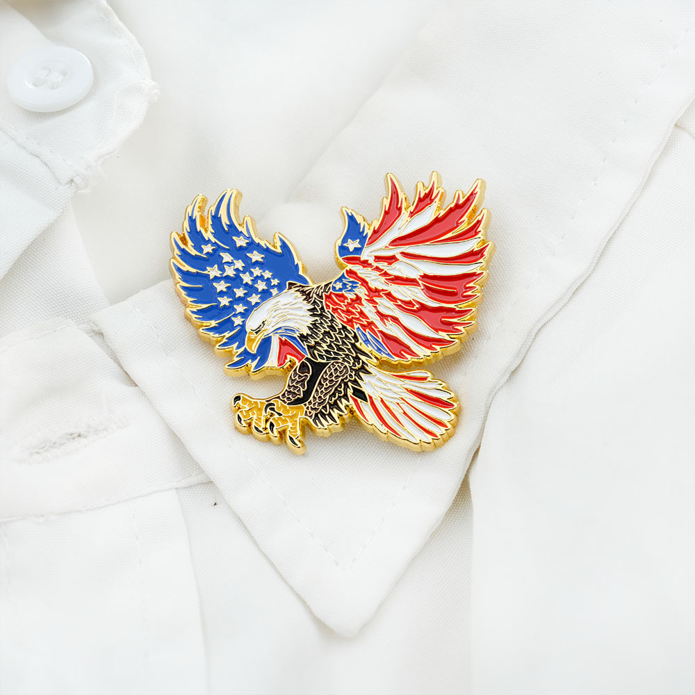 Animal Metal Badge Vintage Brooch