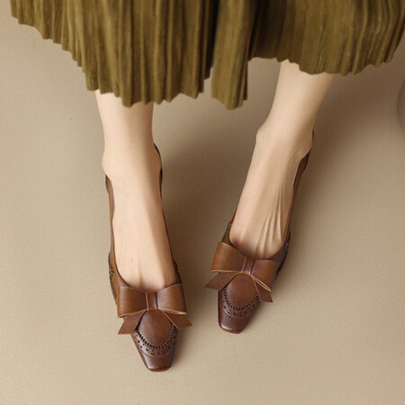 Retro Genuine Leather Square-toe Baroque Shoes