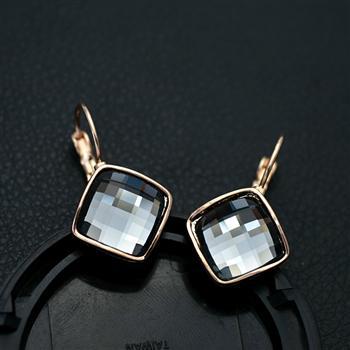 https://cf.cjdropshipping.com/quick/product/7d3e2a10-d122-4c7c-8966-c944e08c7a13.jpg