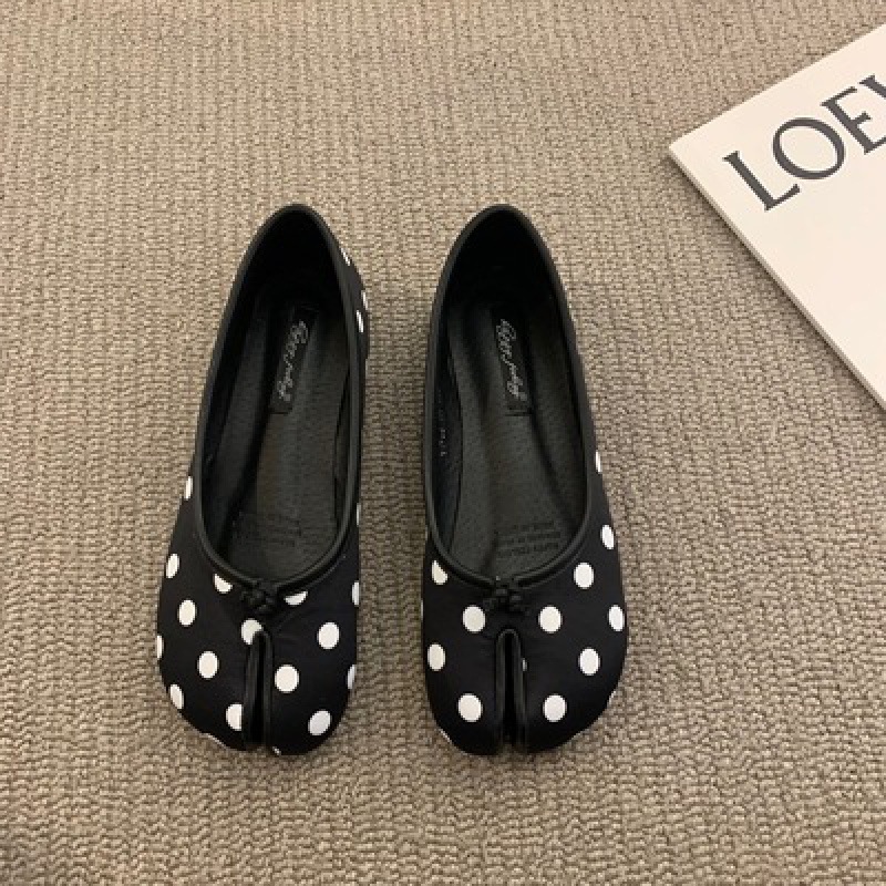 Polka Dot Black