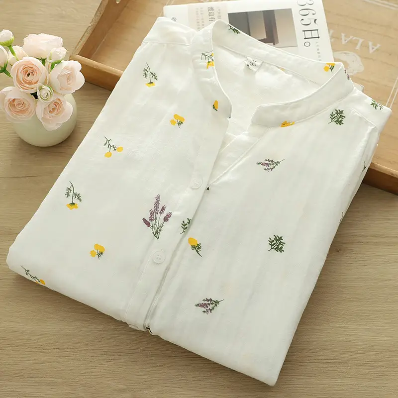 V-neck Small Floral Print Short-sleeve Womens Cotton Blouse With Polka Dots