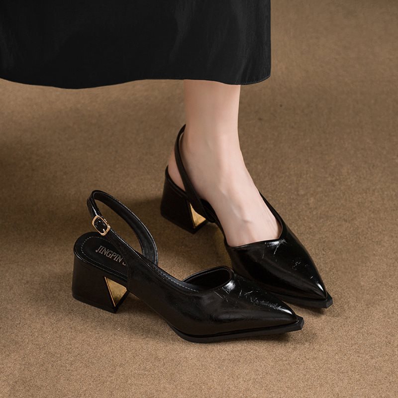 New Exquisitely Designed Closed-toe Sandals For Spring And Summer