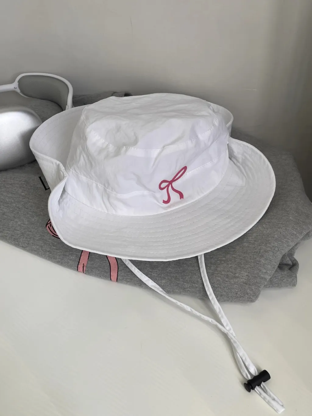 Summer New With Wind Proof Rope Thin Bucket Hat Women - Milky White