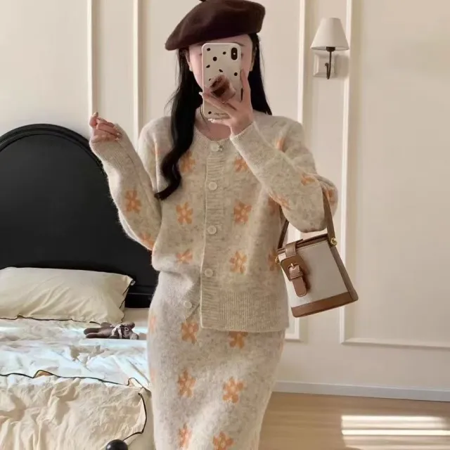 Autumn And Winter Korean style Petite Women's Sweater Set New Fashionable Suit - Shop at LoveMi