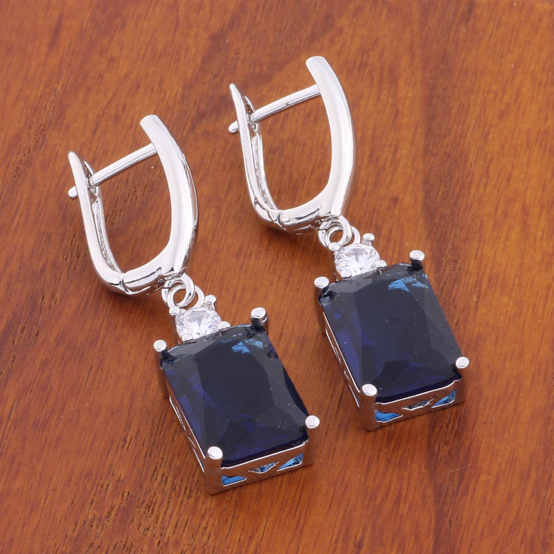 Stylish Vintage And Sophisticated Zircon Drop Earrings