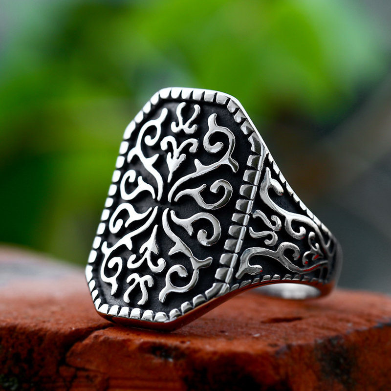Titanium Steel Carved Pattern Men's Ring